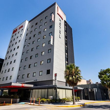 ibis Tijuana Exterior foto