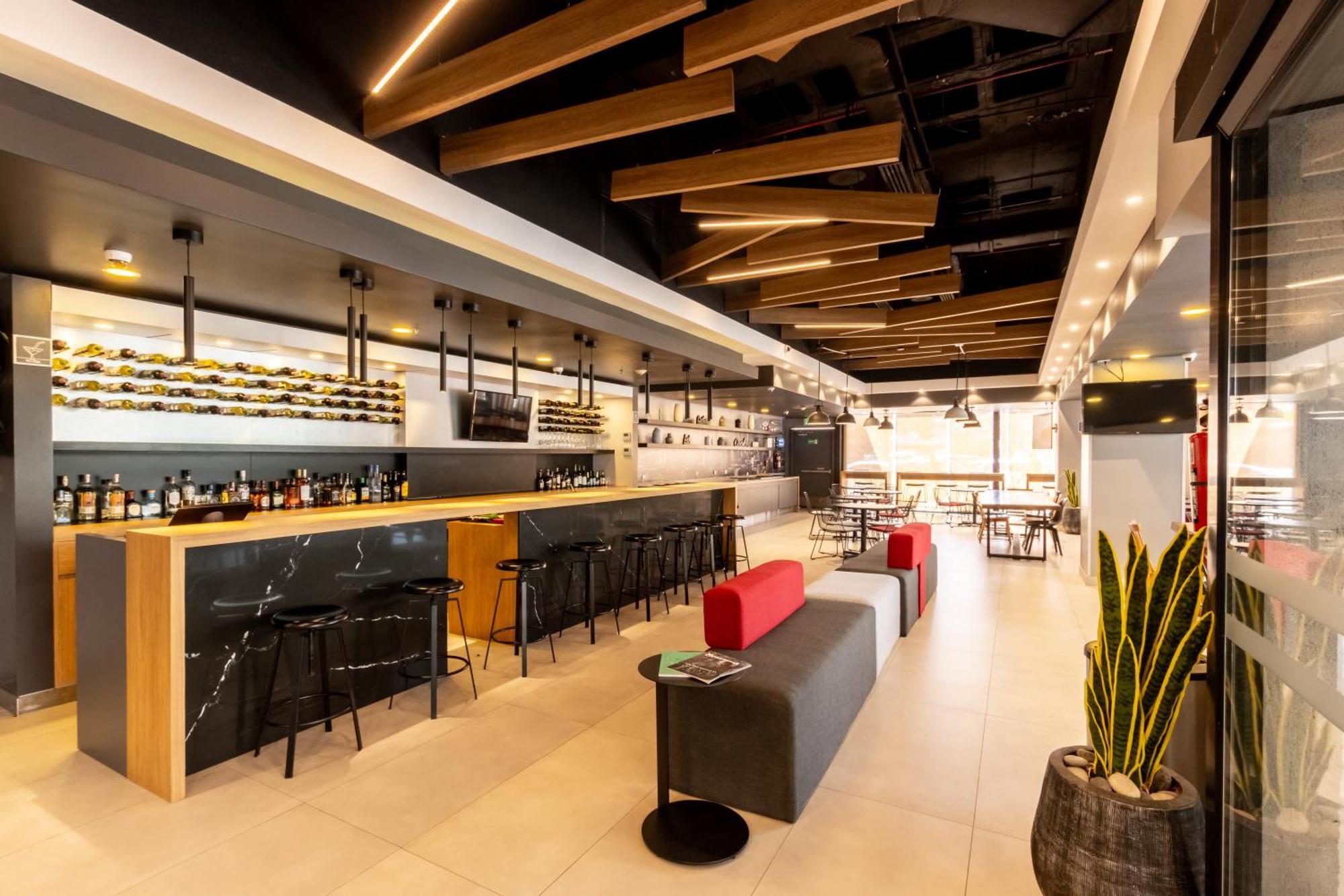 ibis Tijuana Exterior foto